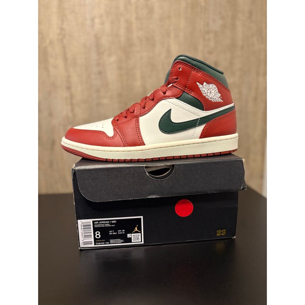 SZ 8m - Jordan 1 Mid Sail/Midnight Green, New w/ Box